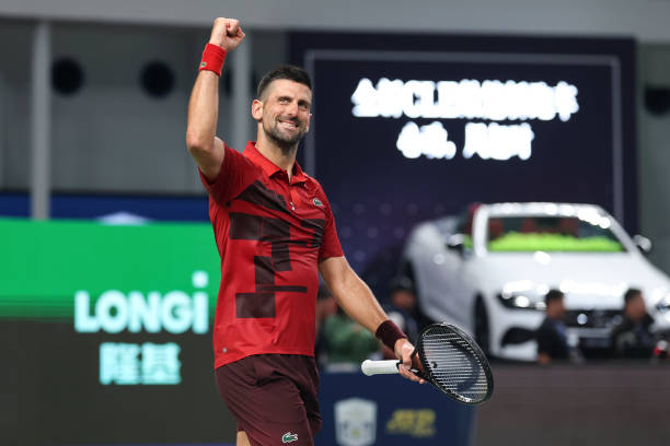 Djokovic vào vòng 3 Thượng Hải Masters